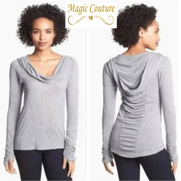 Zella Tops - Zella Gray Ruched Back Long Sleeve Hoodie🤍🖤🤍